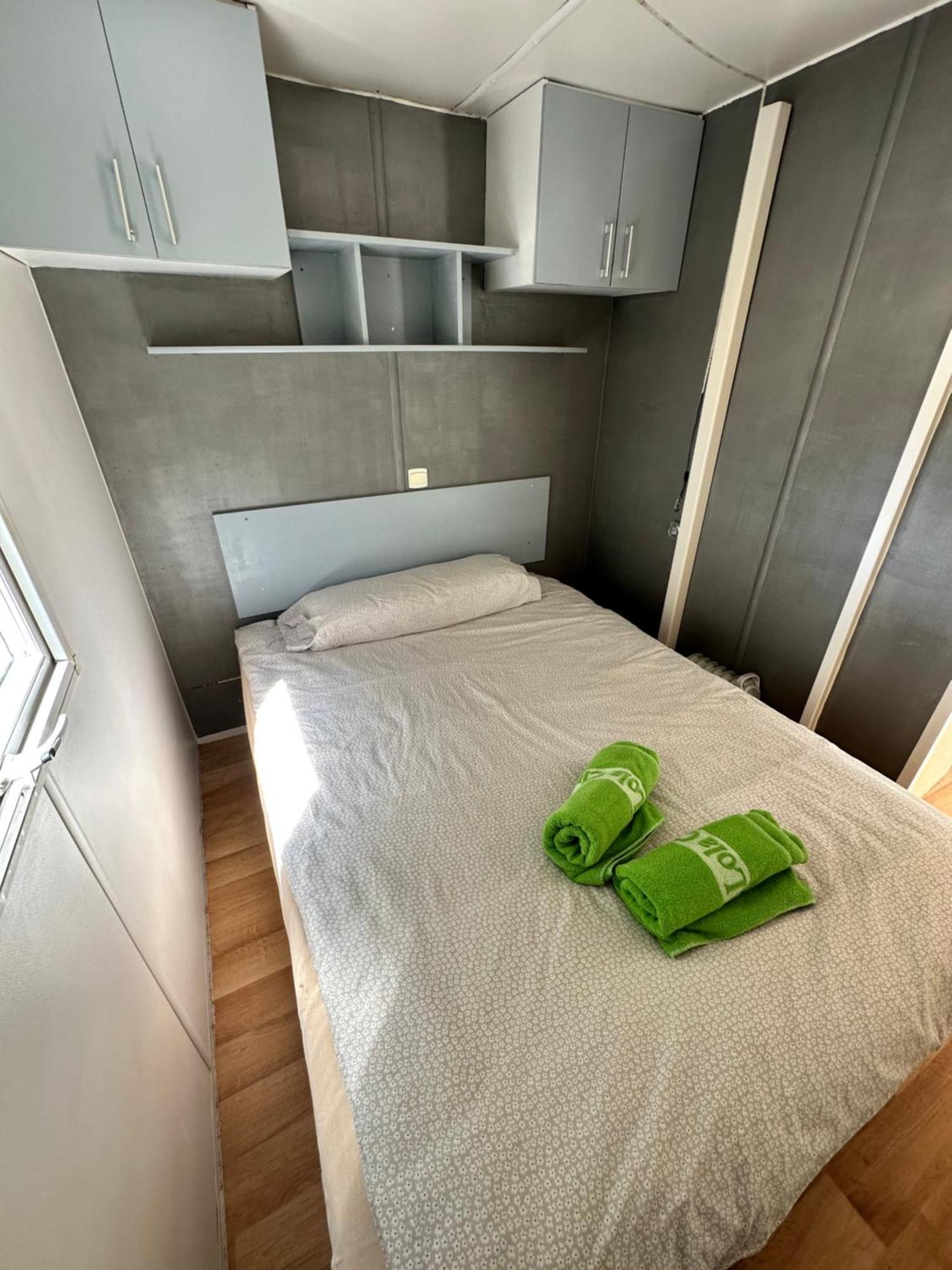 Bungalow Bambolera Torrelaguna Eksteriør bilde