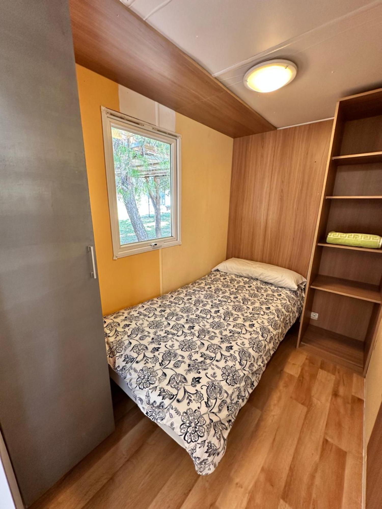 Bungalow Bambolera Torrelaguna Eksteriør bilde